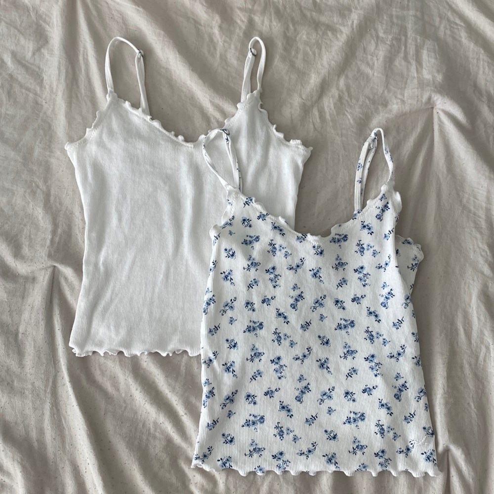 Hollister tank tops